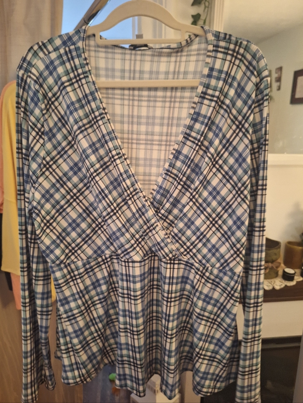White Birch Brand Ribbed Plaid Long Sleeve Top (New, Without Tags)
